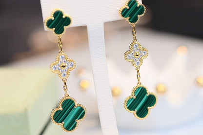[AuraEcho]CLOVER EARRINGS GOLD MALACHITE DIAMOND 3 MOTIF
