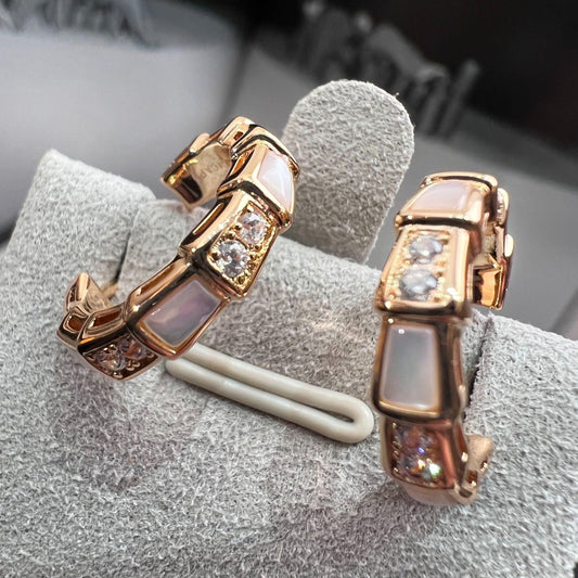 [AuraEcho]SERPENTI MOP PINK GOLD EARRINGS