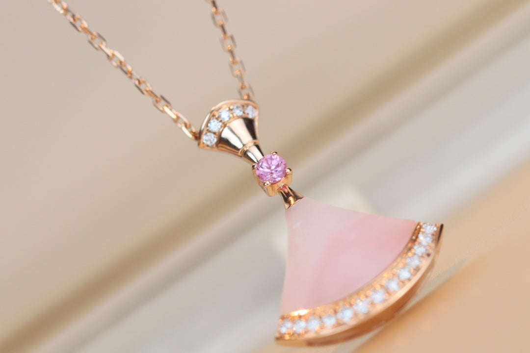 [AuraEcho]DREAM NECKLACE PINK MOP DIAMOND