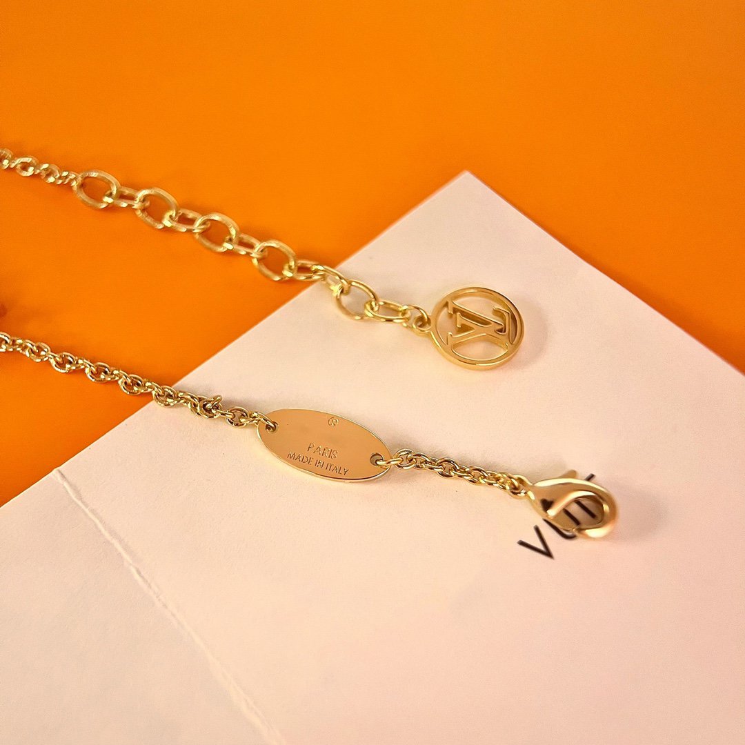 [AuraEcho]LOGO STAR MOTIF GOLD BRACELET