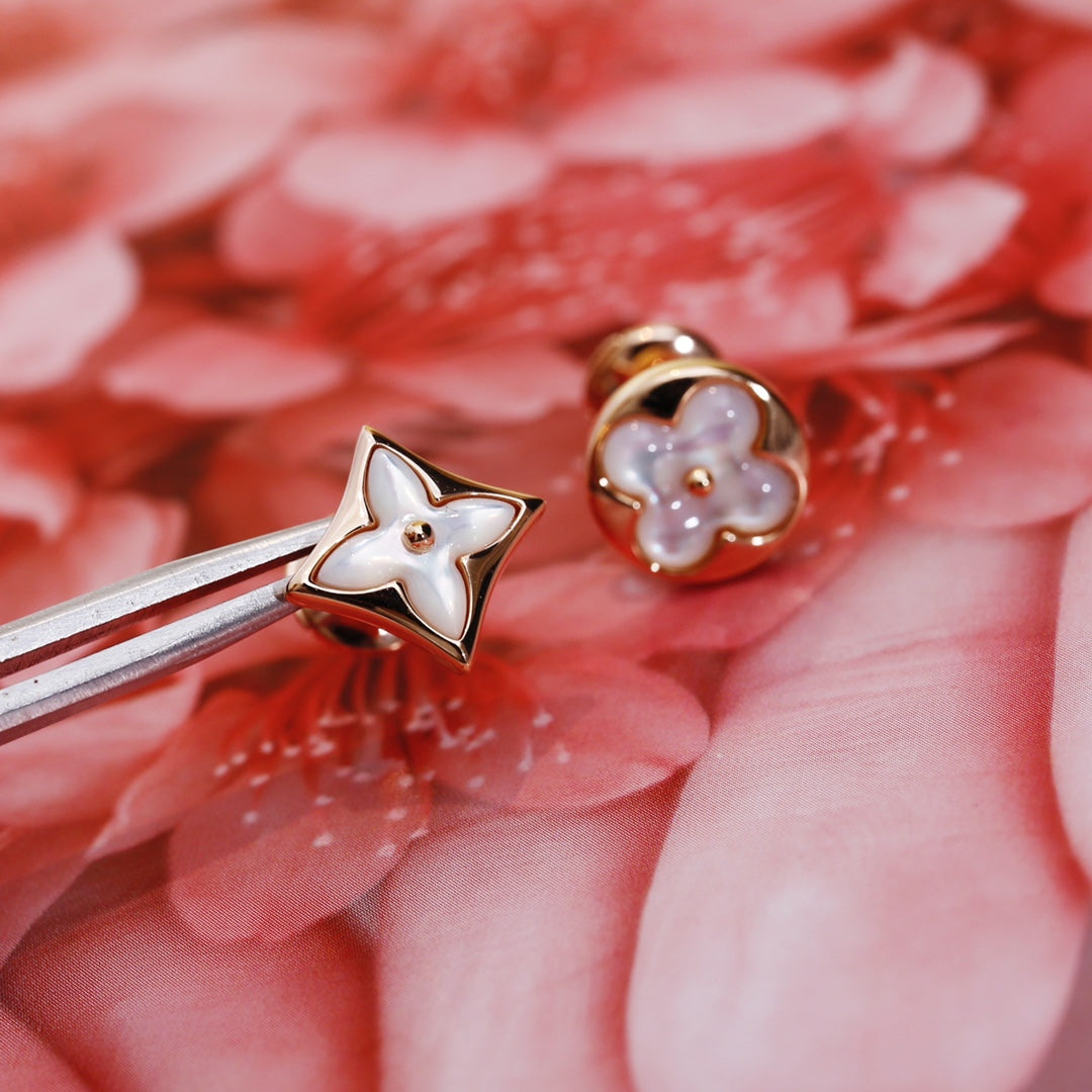 [AuraEcho]STAR AND SUN PINK GOLD MOP STUD EARRINGS