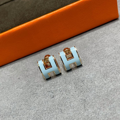 [AuraEcho]POP H SKY BLUE STUD EARRINGS