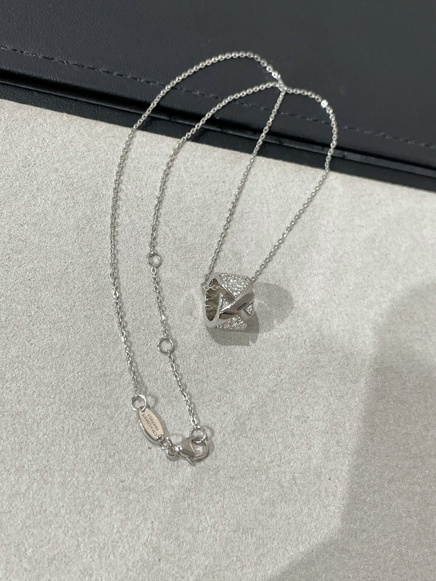 [AuraEcho]LIENS EVIDENCE DIAMOND PAVED NECKLACE
