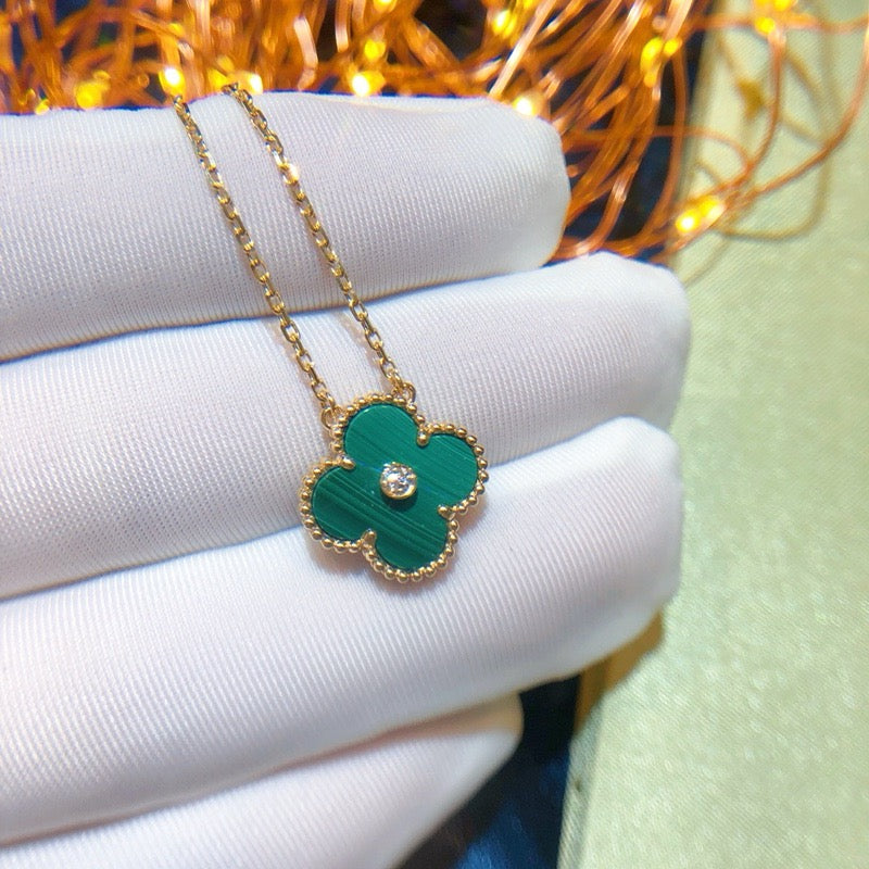 [AuraEcho]CLOVER 15MM DIAMOND TURQUOISE NECKLACE