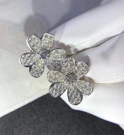 [AuraEcho]FRIVOLE SILVER FLOWER DIAMOND EARRINGS
